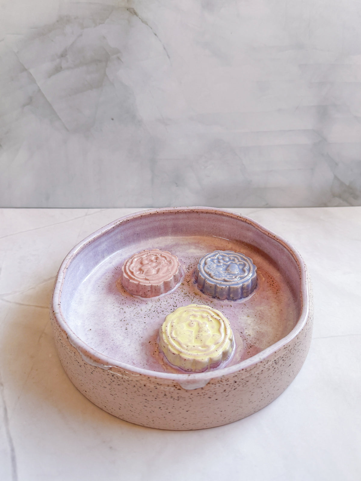Mid-Autumn Festival Mooncake Slow Feeder (Pink)