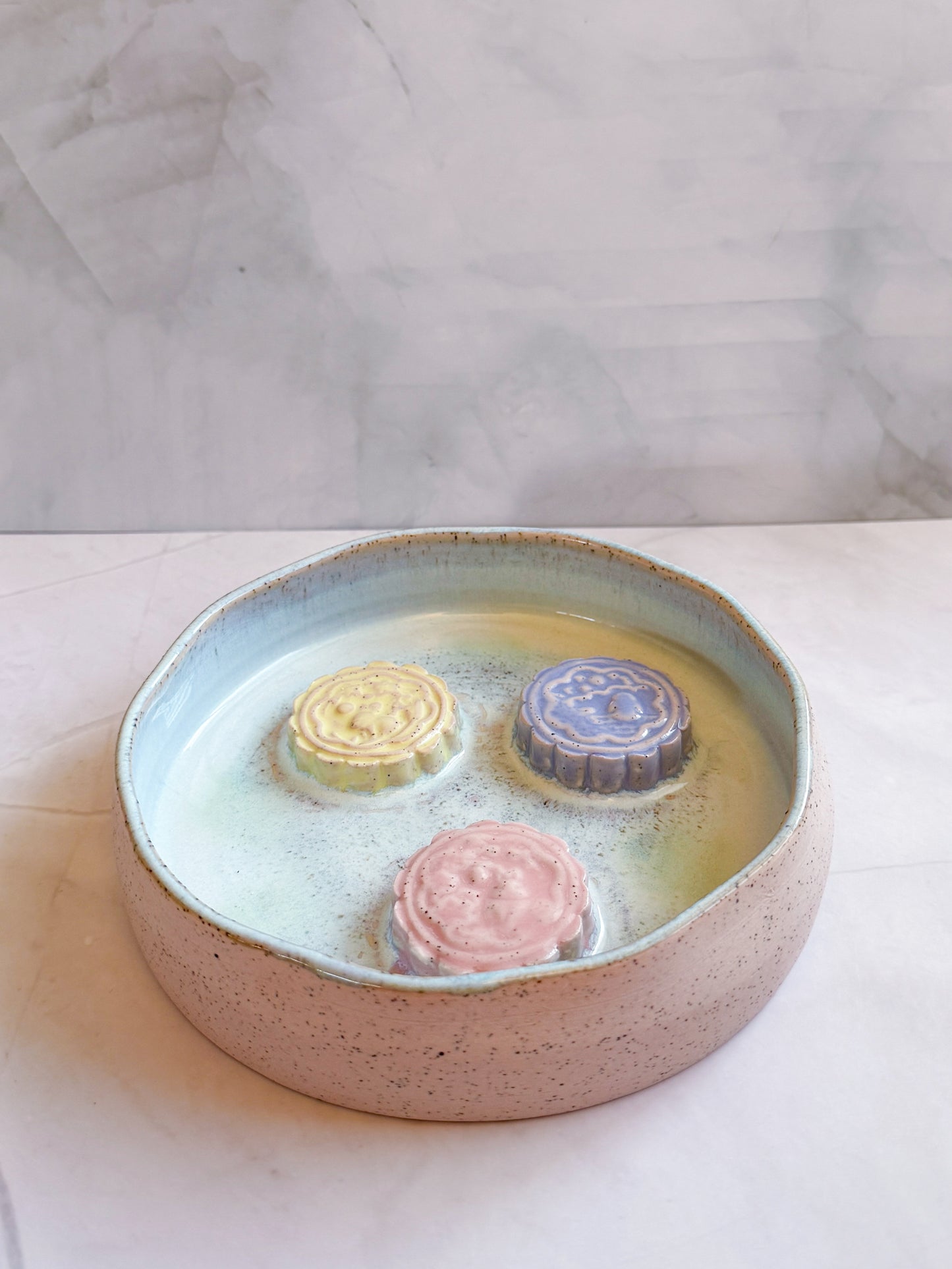 Miid-Autumn Festival Mooncake Slow Feeder (Blue)